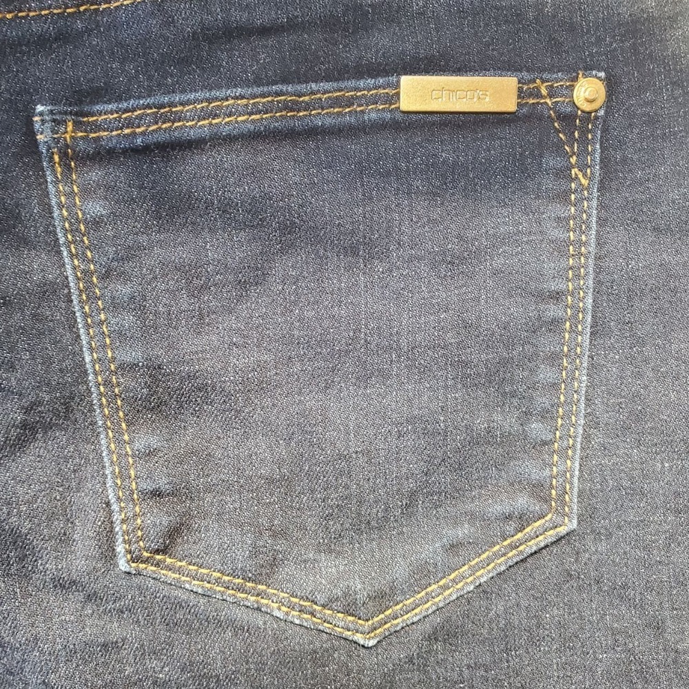 Chicos So Slimming Girlfriend Slim Leg Ankle Jeans Dark Wash Stretch Womens 4/SM - Picture 8 of 15